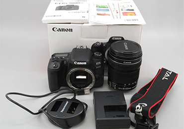 Canon EOS 9000D ZOOM LENS EF-S 18-135mm 1:3.5-5.6 IS STM