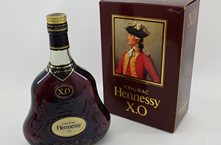 ブランデー Hennessy(ヘネシー) XO 未開栓 700ml 箱付き