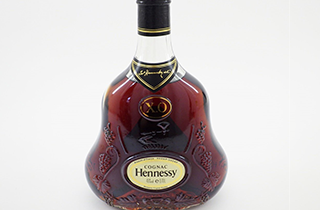 ブランデー Hennessy (ヘネシー) XO 金キャップ クリアボトル 700ml 未開栓