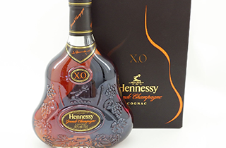 ブランデー Hennessy (ヘネシー) XO グリーンボトル 700ml 未開栓