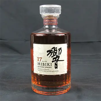 サントリー響17年700ml 43度